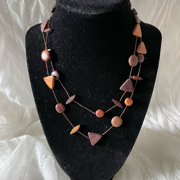 Jewelry - Double strands mix shapes Wooden beads - 2 necklaces
